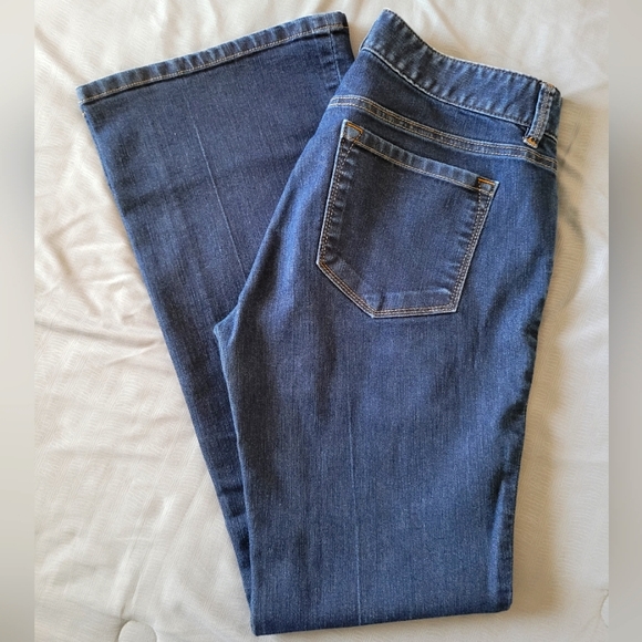 Loft Curvy Flare Jeans - Sz 8, Dark Blue - Picture 7 of 10